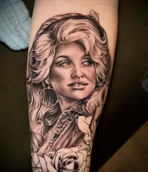 Realism portrait tattoo by @meganhoogland