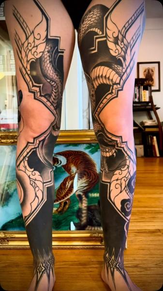 Blackwork snake pattern tattoo by @meganhoogland