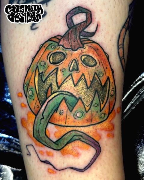 Illustrative jack-o'-lantern tattoo by @mjsmith_designs