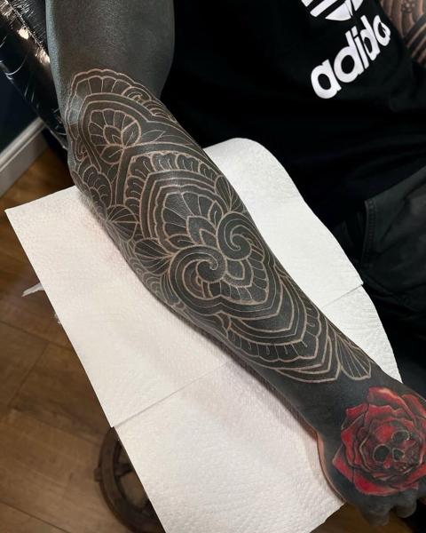 Blackwork ornamental sleeve tattoo by @niallbarton