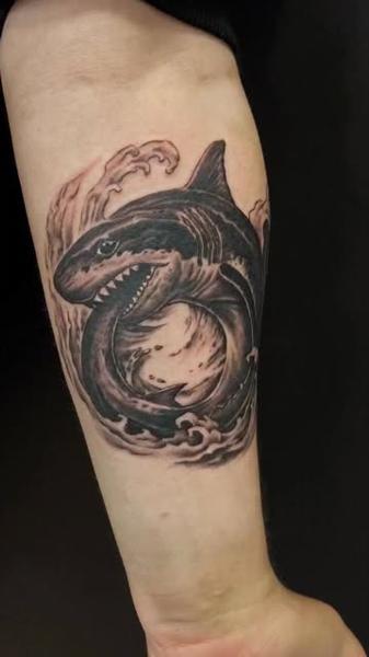 Realism shark wave tattoo by @oleg_narvski