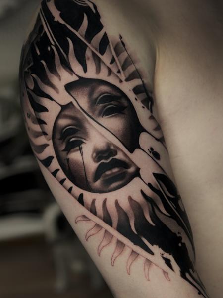 Realism crying face tattoo by @oscar.tttst_