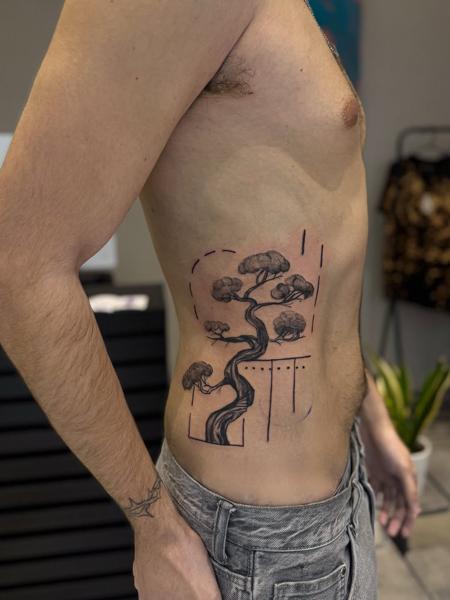 Fine line bonsai tree tattoo by @kristeake.tattoo