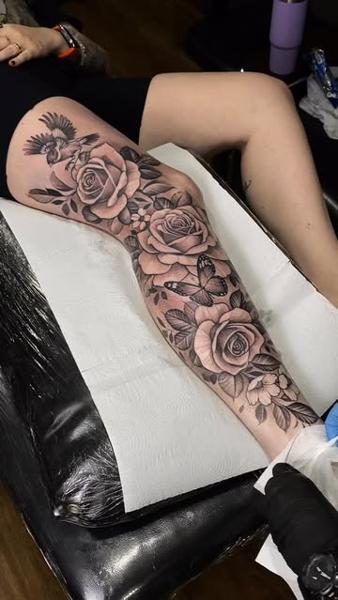 Black and grey floral floral bird butterfly tattoo by @pedroepollytattoo