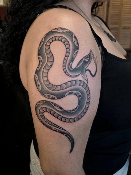 Blackwork snake tattoo by @phil_t88