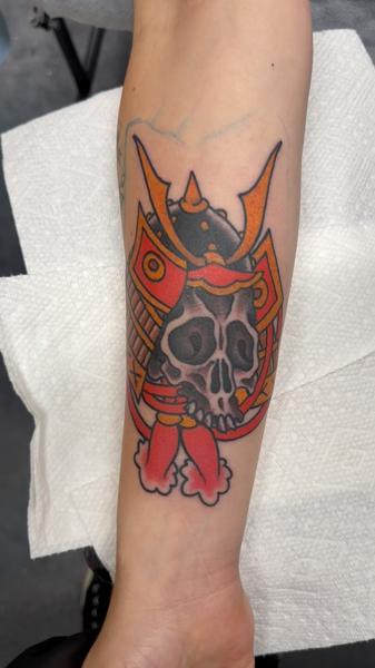 Traditional samurai skull tattoo by @prisoner.of.love