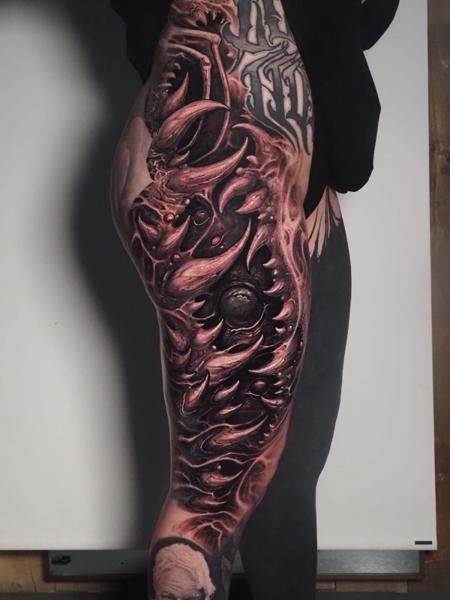 Biomechanical biomechanical design tattoo by @raydems