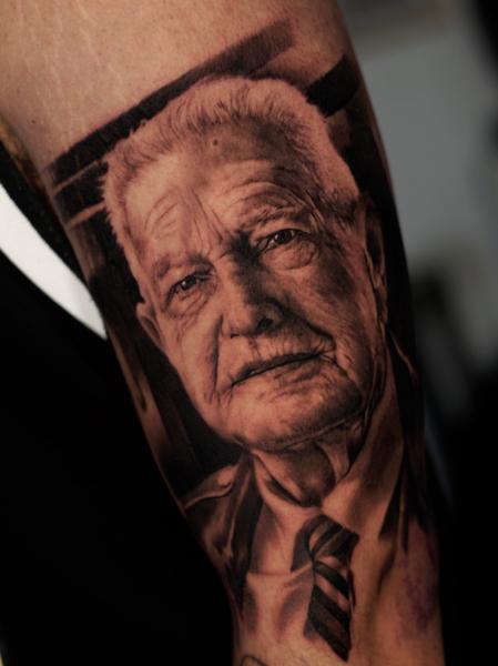 Realism realistic portrait tattoo by @razvanand