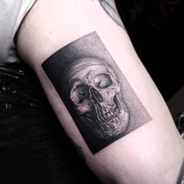Realism realistic skull tattoo by @bex_hoodless