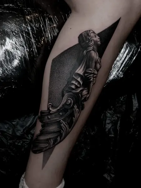 Realism sculpture figure tattoo by @bex_hoodless