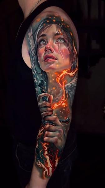 Realism crying woman tattoo by @sambarbertattoo