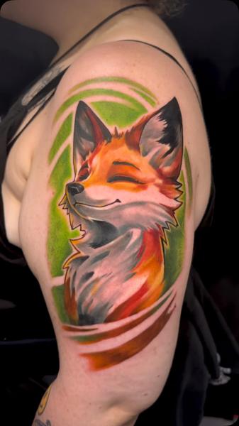 Illustrative smiling fox tattoo by @sandrosecchin