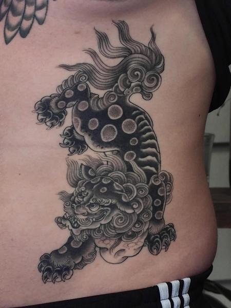 Japanese japanese foo dog tattoo by @saranna_tattoo