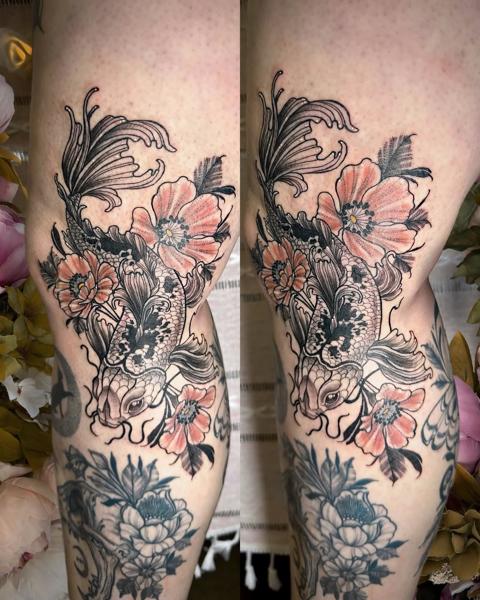 Japanese koi fish tattoo by @miss.saskiatattoo