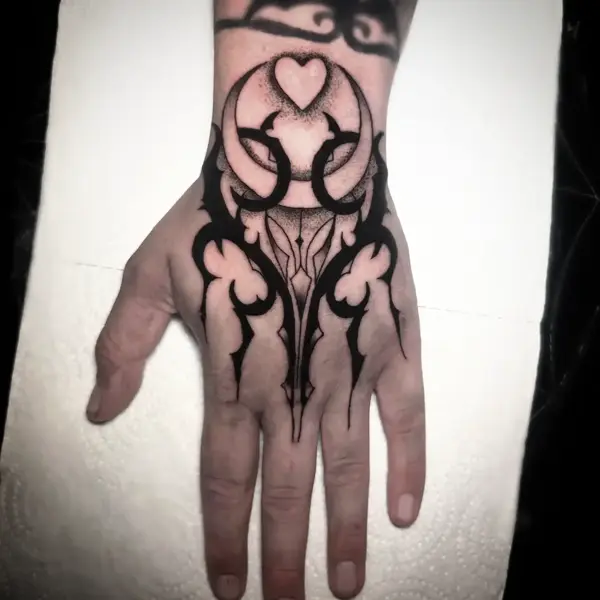 Ornamental ornamental heart tattoo by @rayne.tattoos