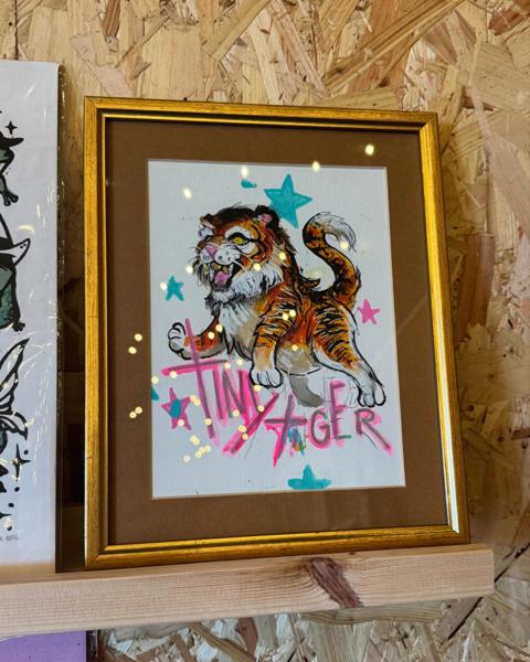 Illustrative playful tiger tattoo by @seannewmantattoo