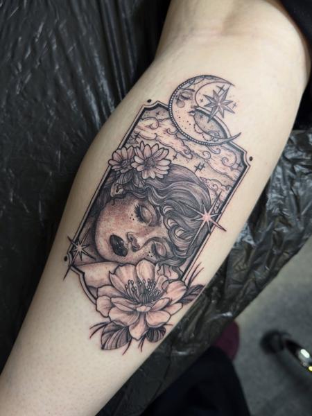 Blackwork sleeping woman tattoo by @sharneeoliver_tattoo