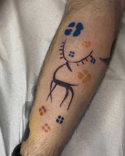 Minimalist abstract deer tattoo by @smartat_