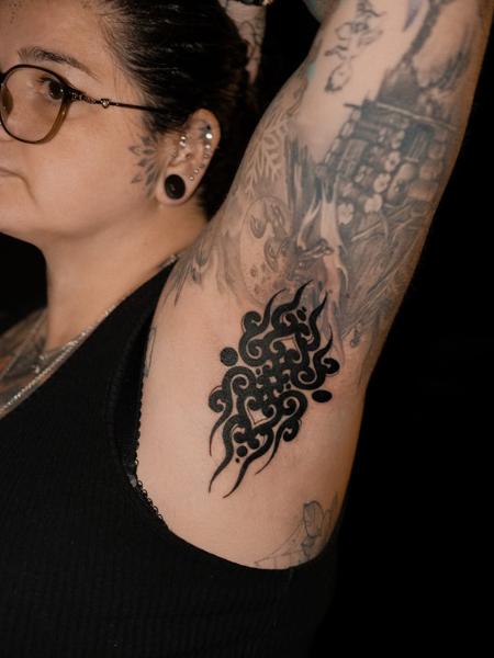 Blackwork ornamental pattern tattoo by @sasha.tattooist