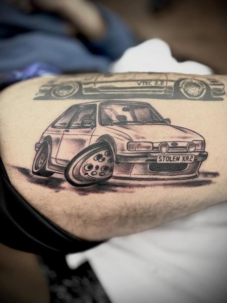 Illustrative classic car tattoo by @tattooinestudios
