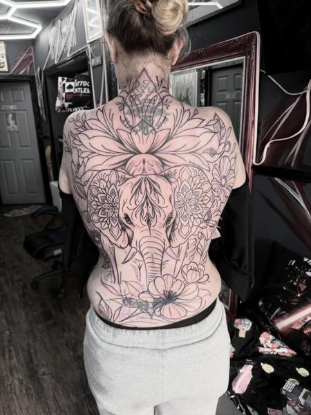 Illustrative elephant floral mandala tattoo by @tattooinestudios