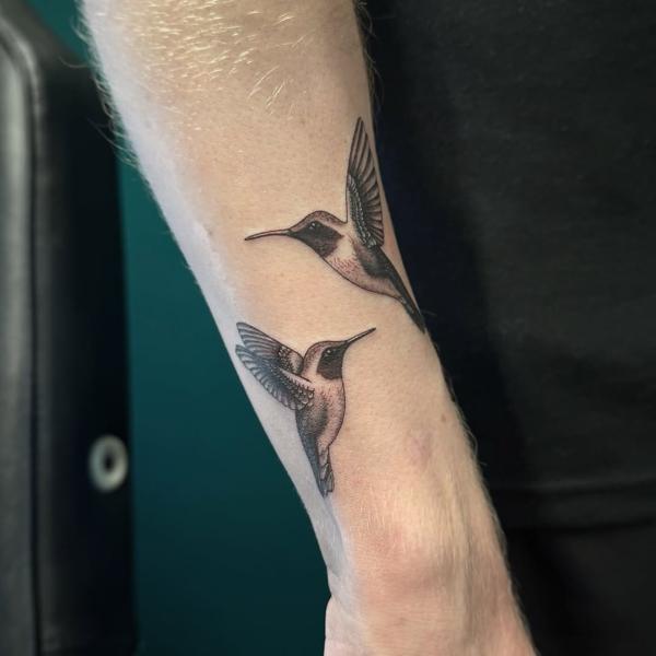 Fine line hummingbirds tattoo by @tattoosbycay