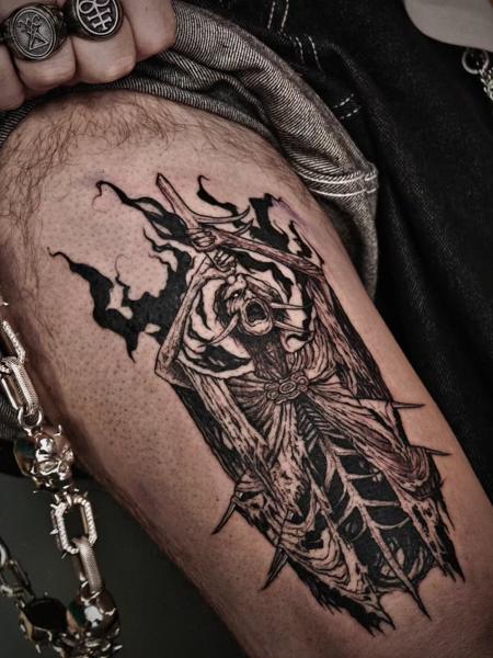 Blackwork screaming warrior tattoo by @inkeepertattooathens