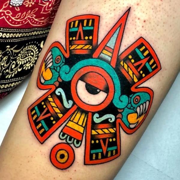 Traditional abstract eye tattoo by @tsosme_teza