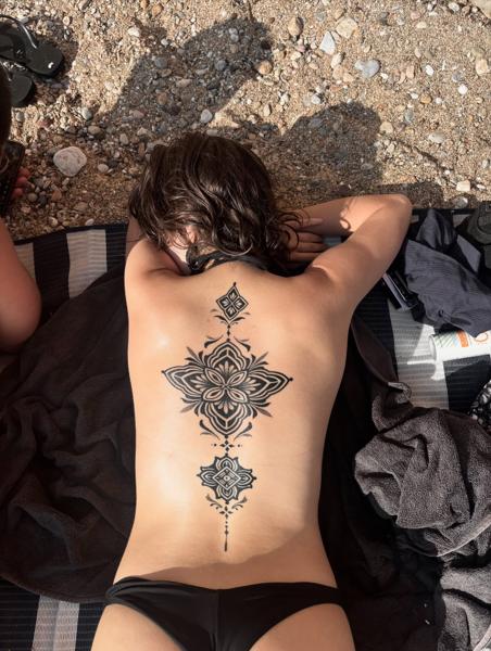 Ornamental ornamental design tattoo by @el.vittta