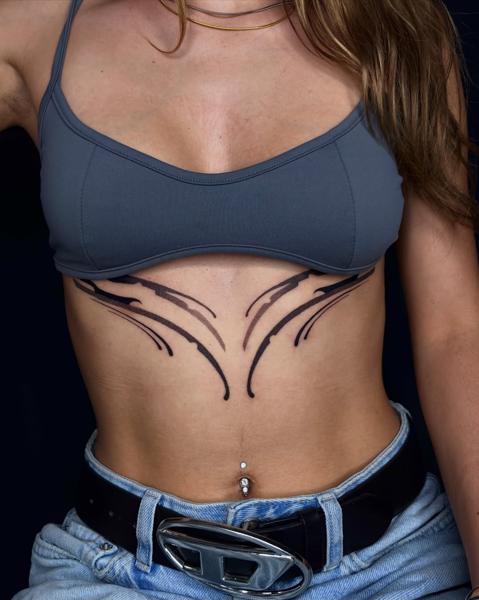 Tribal tribal design tattoo by @el.vittta