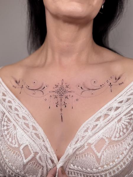 Ornamental ornamental design tattoo by @vivi_b_tattoo