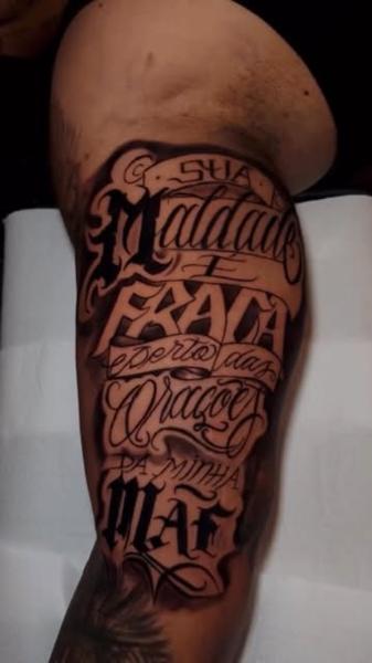 Chicano lettering chicano script tattoo by @wagnervibes_tattoo