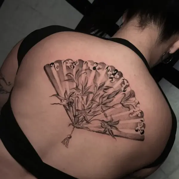 Work by @traditioniles