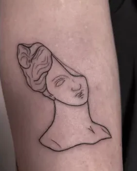 Λεπτή Γραμμή (@terrie_titouutattoo, UK)